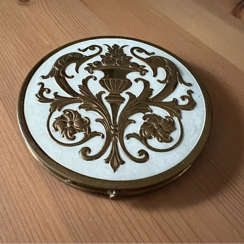Vintage Compact Powder and Puff Rex Fifth Avenue - 1960's - Gold Plated Large